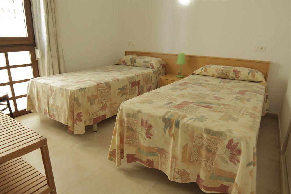 יורט דה מאר Apartamentos Zodiac מראה חיצוני תמונה