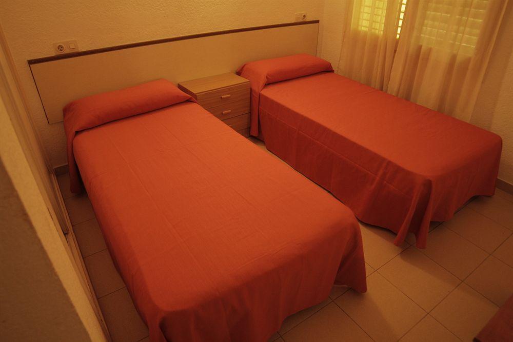 יורט דה מאר Apartamentos Zodiac מראה חיצוני תמונה